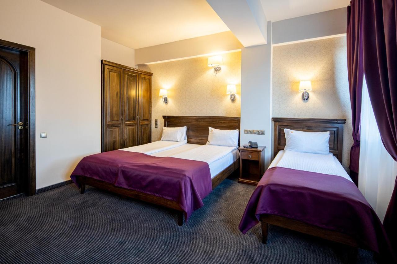 Pension Korona Sibiu Exterior photo