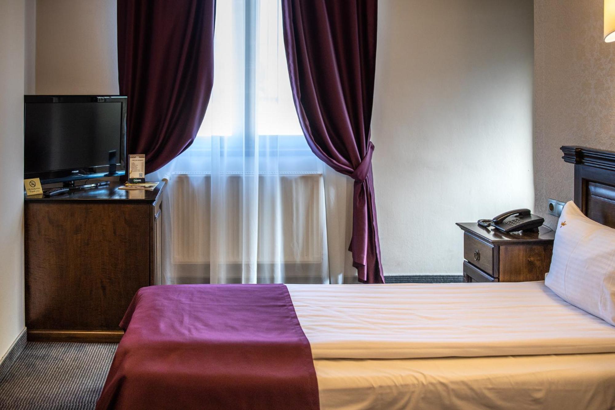 Pension Korona Sibiu Exterior photo